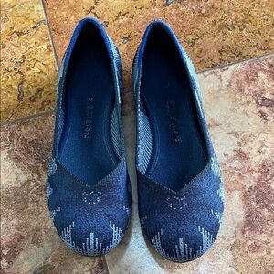 Rothy's Navy and Light Blue Patterned Flats